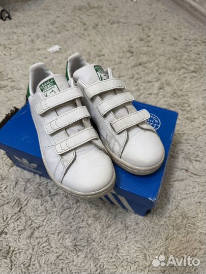 Кеды adidas для девочки