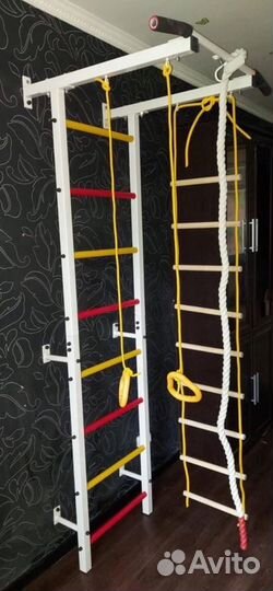 Шведская стенка с турником, канатом, новая