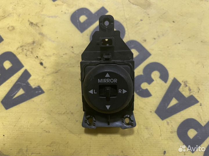 Кнопка регулировки зеркал Kia Picanto