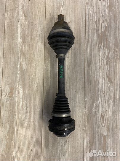 Привод передний R/L VW jetta 2006