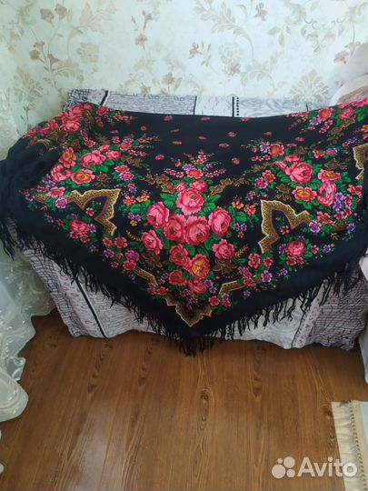 Платок СССР шерстяной Павлопасадский