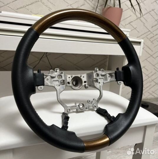 Руль toyota land cruiser 200 2015-2022