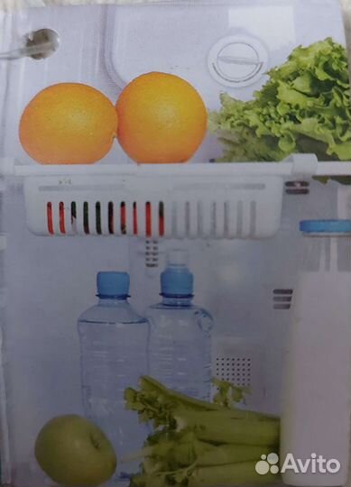 Раздвижная полка/корзинка для холодильника новая