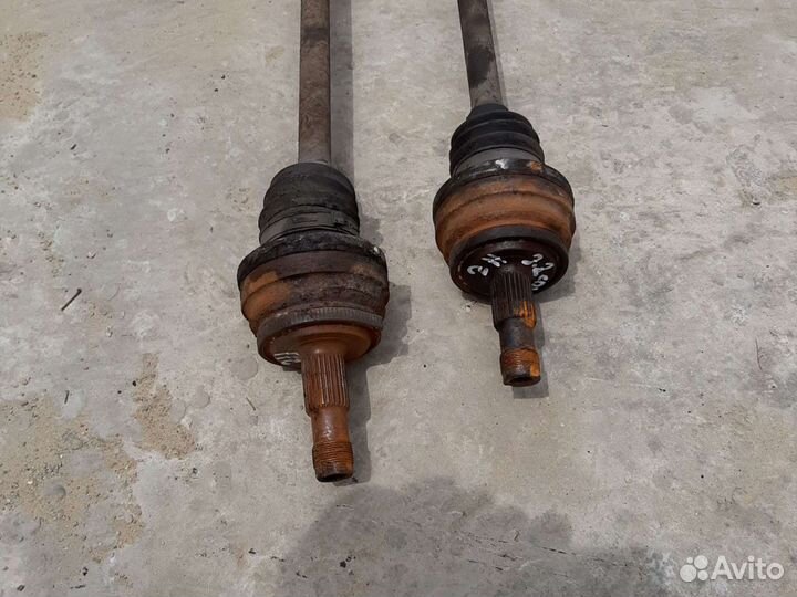 Привод Mersedes W211 E Class 2.2 CDI