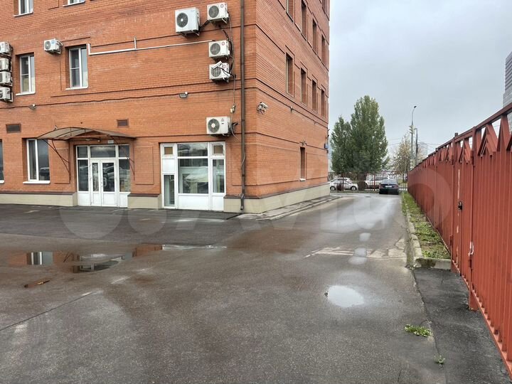 Здание, 3470 м²