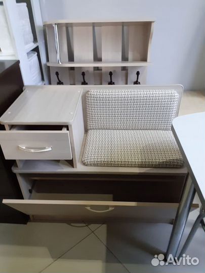 Тумба под обувь