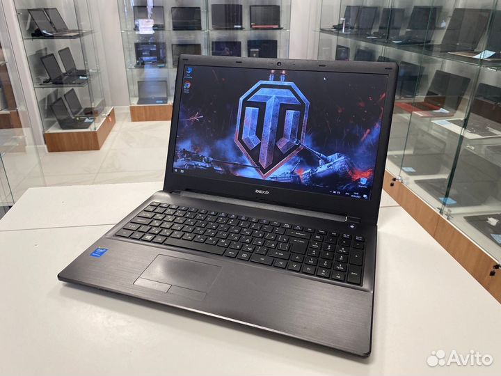 Ноутбук Dexp 15.6 (4 ядра/ 4gb ram)