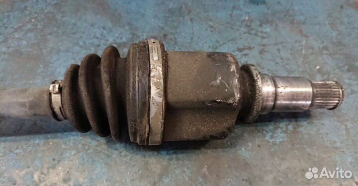 Привод задний левый Suzuki Grand Vitara 3 TD