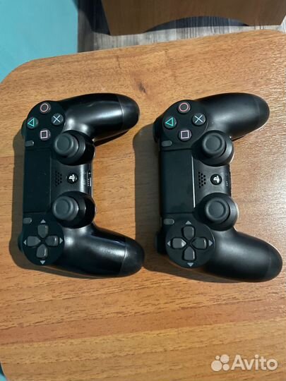 Игровая приставка PS4 PRO 1TB