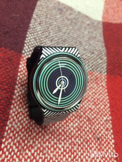 Часы Swatch maxi green spell