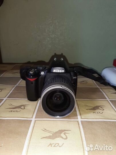 Nikon D40