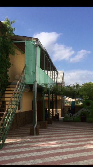 Дом 242 м² на участке 7 сот.