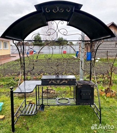 Мангал с крышей и печкой под казан