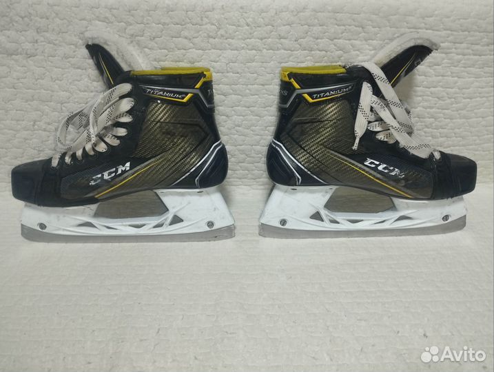 Коньки хоккейные 42 размер