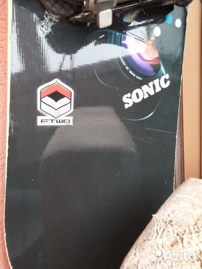 Сноуборд соник