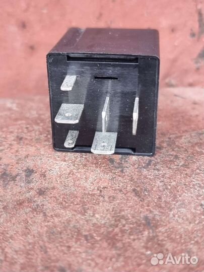 Реле Skoda Octavia A4 2006 1U0941243C