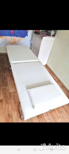 Массажный стол