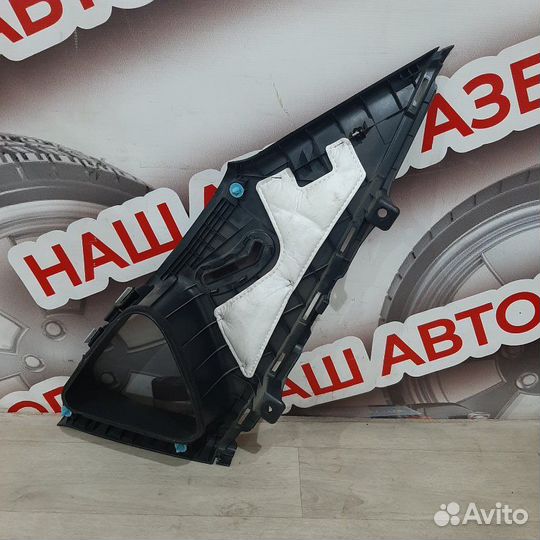 Накладка на стойку кузова задняя левая Hyundai