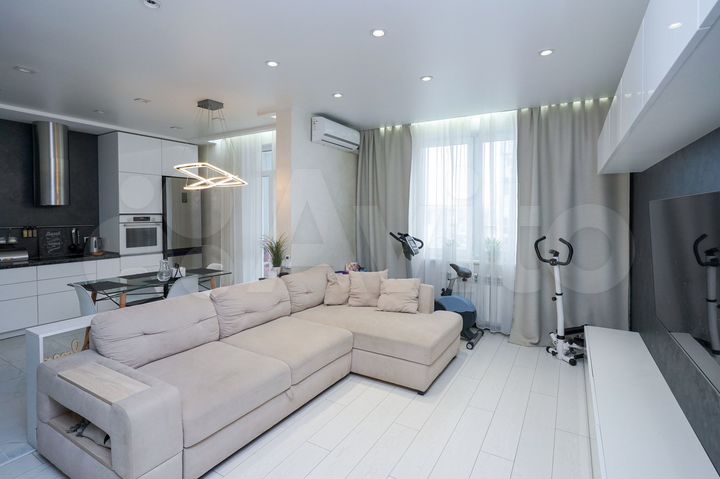 2-к. квартира, 60 м², 11/17 эт.