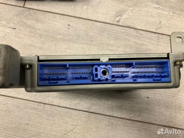 Эбу двс Nissan X-Trail 2 2004