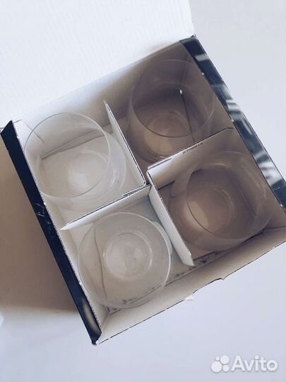 Низкие бокалы, стаканы