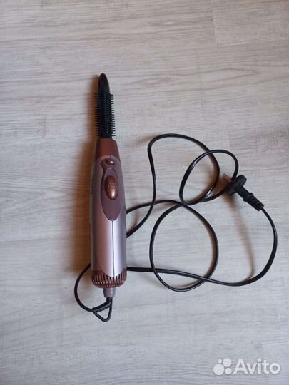 Фен-щетка marta бу