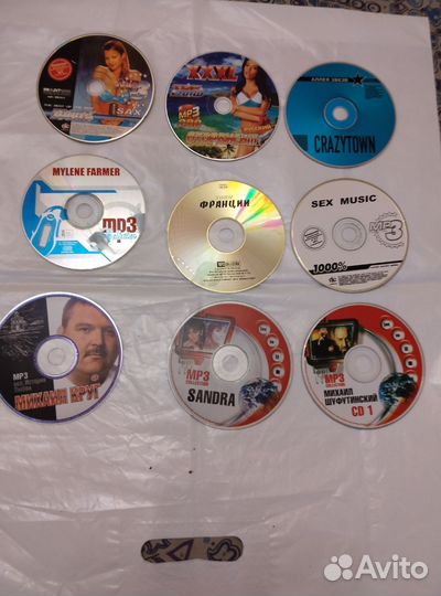 Аудио кассеты и диски