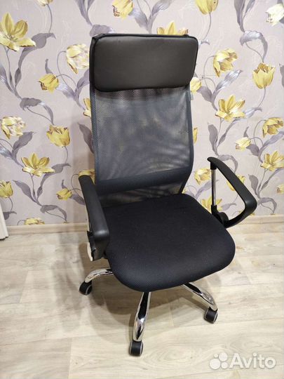 Офисное кресло бу