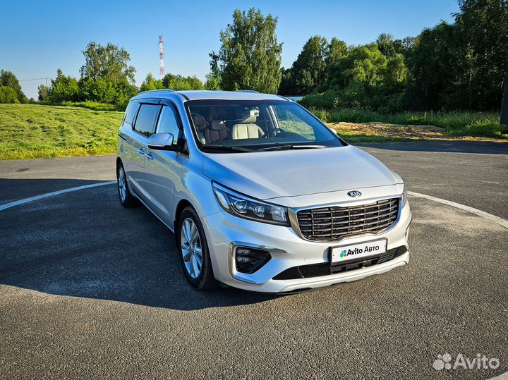 Kia Carnival 2.2 AT, 2018, 118 938 км