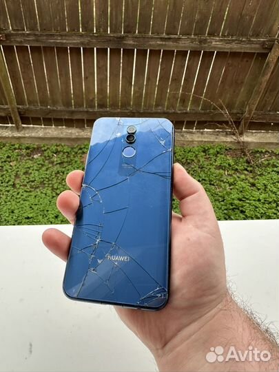 HUAWEI Mate 20 lite, 4/64 ГБ