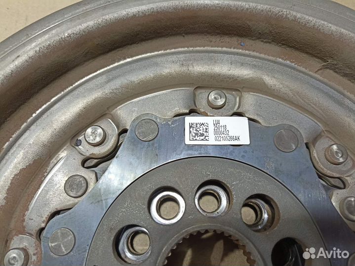 Маховик двухмассовый Passat B6 Пассат Б6 Volkswage