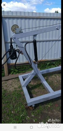 Гусь для снятия двигателя