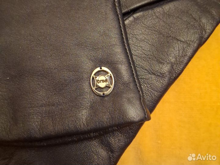 Кожаные женские перчатки