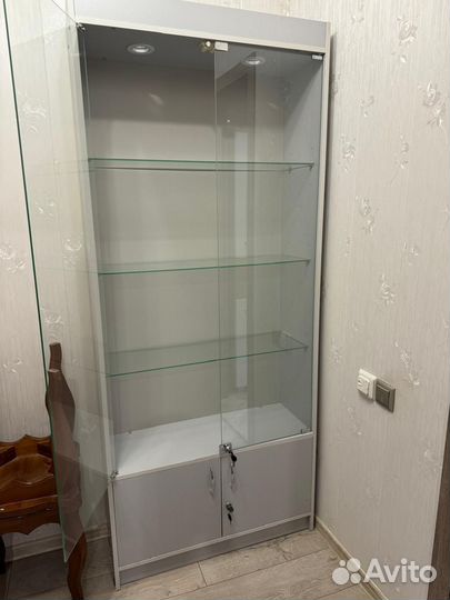 Шкафчик с подсветкой