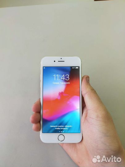 Телефон iPhone 6