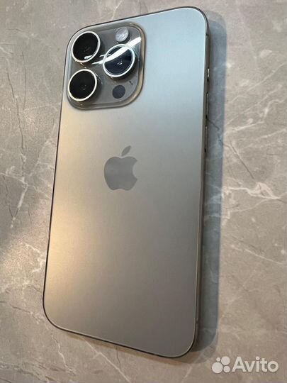 iPhone 15 Pro, 256 ГБ