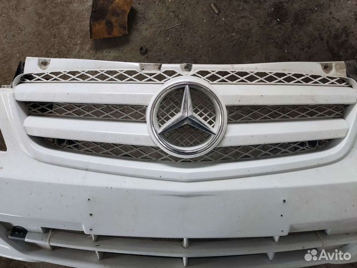 Бампер передний Мерседес Вито 639, Виано 639Рейста