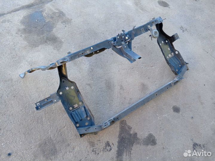 Телевизор (рамка радиатора) Nissan Qashqai J10 Dualis J10 KNJ10