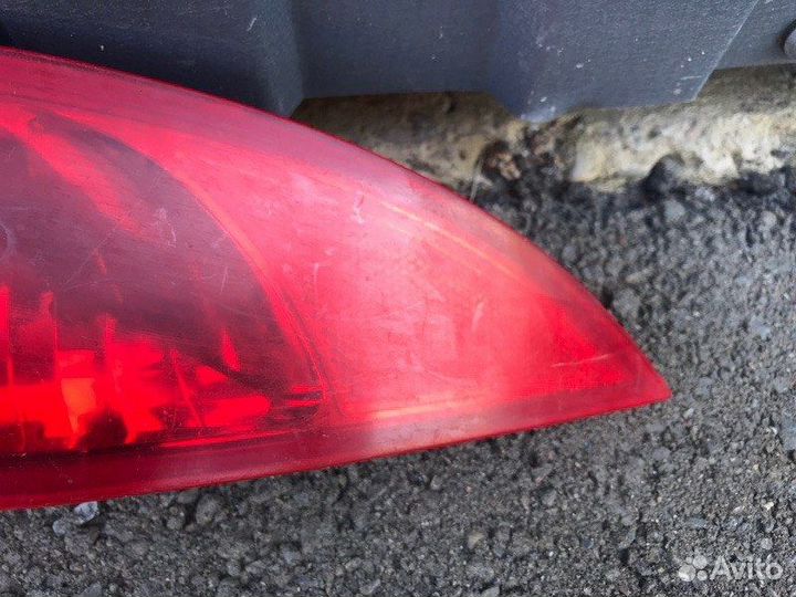 Фонарь противотуманный задний левый Hyundai Ix35