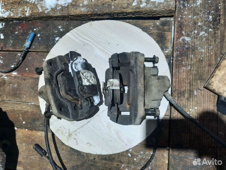 Суппорт бмв Х5 Е53 4.4