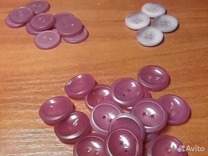 Пуговицы розово-красных тонов