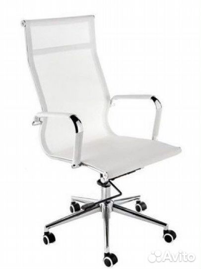 Белое офисное кресло woodville