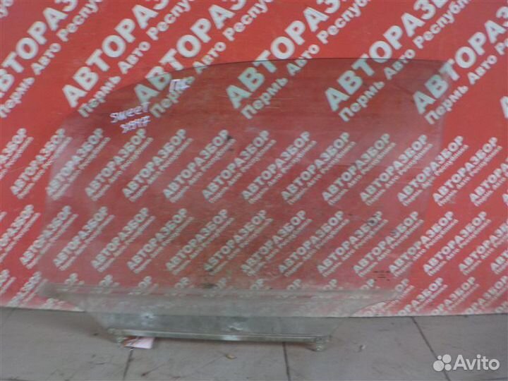 Стекло двери переднее левое Chery Sweet QQ SQR372