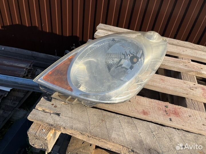 Фара левая nissan note