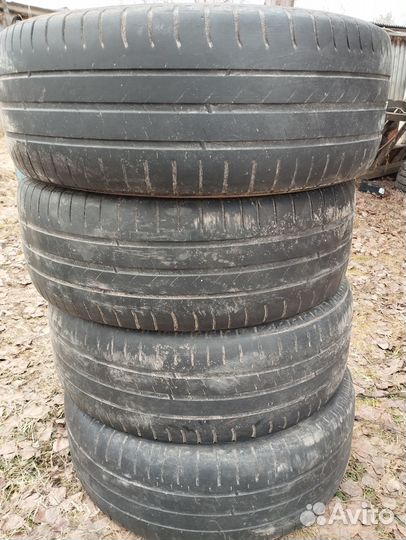 Michelin X Radial 215/55 R16