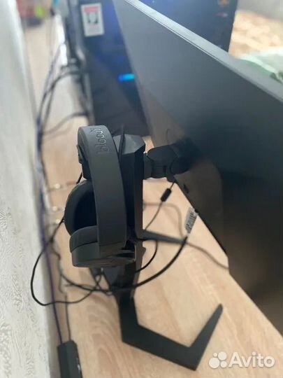 Монитор 165 гц, 24 дюйма, IPS, VA (Philips, AOC)