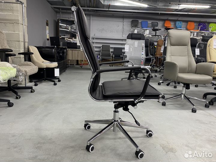 Компьютерное кресло