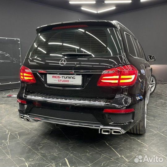 Диффузор с насадками на GL-Class X166 63 AMG