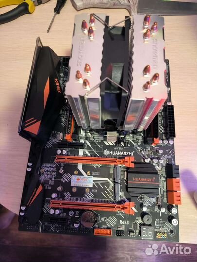 Huananzhi x99 bd4 xeon e5 2666v3
