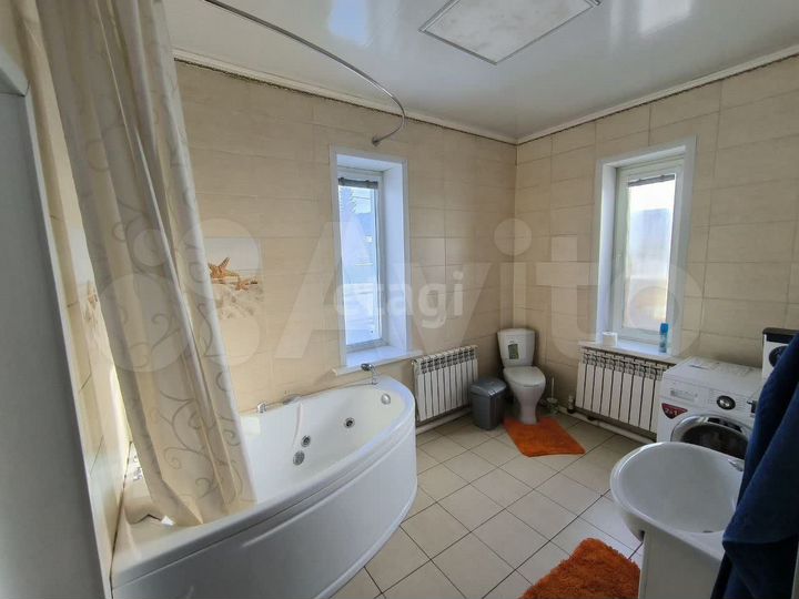 Дом 70,2 м² на участке 8,1 сот.